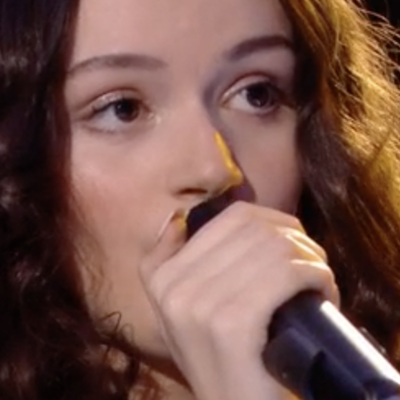 Nour (équipe de Florent Pagny) lors de la finale de "The Voice" - Émission du 21 mai 2022, TF1