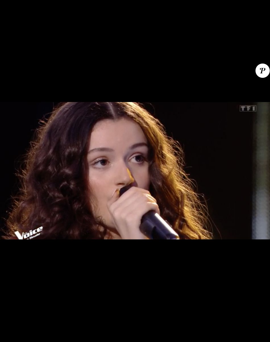 Nour (équipe de Florent Pagny) lors de la finale de "The Voice" - Émission du 21 mai 2022, TF1