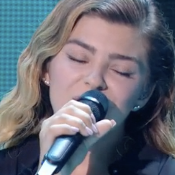 Caroline (équipe de Marc Lavoine) chante avec Christophe Willem lors de la finale de "The Voice" - Émission du 21 mai 2022, TF1