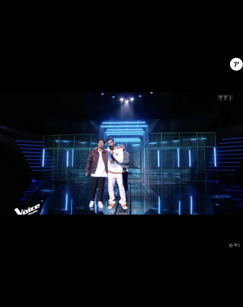 Loris (équipe de Nolwenn Leroy) chante avec Bigflo et Oli lors de la finale de "The Voice" - Émission du 21 mai 2022, TF1