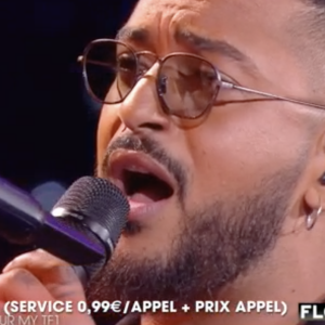 Nour (équipe de Florent Pagny) chante avec Slimane lors de la finale de "The Voice" - Émission du 21 mai 2022, TF1