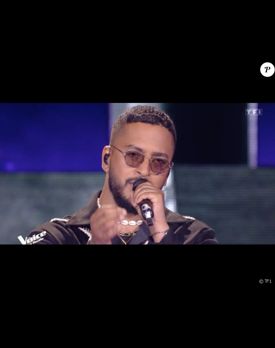 Nour (équipe de Florent Pagny) chante avec Slimane lors de la finale de "The Voice" - Émission du 21 mai 2022, TF1