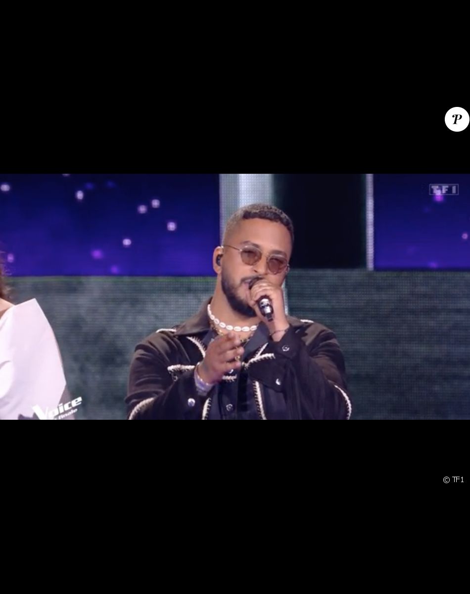 Nour (équipe de Florent Pagny) chante avec Slimane lors de la finale de "The Voice" - Émission du 21 mai 2022, TF1