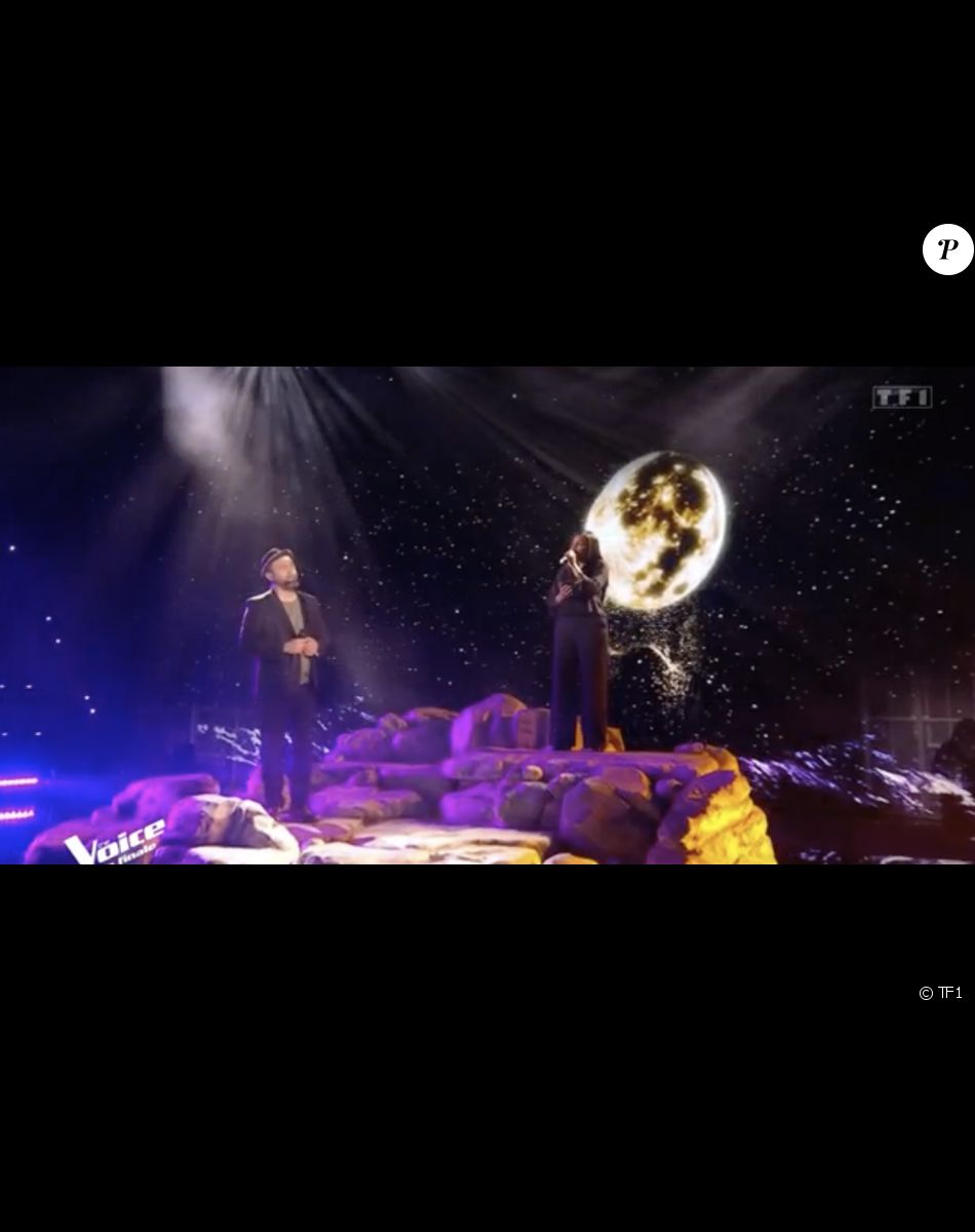 Mister Mat (équipe de Vianney) chante avec Mentissa lors de la finale de "The Voice" - Émission du 21 mai 2022, TF1