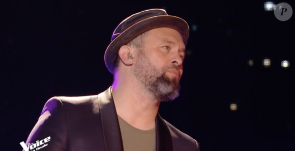 Mister Mat (équipe de Vianney) chante avec Mentissa lors de la finale de "The Voice" - Émission du 21 mai 2022, TF1
