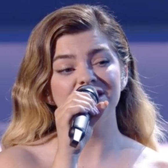 Caroline Costa (équipe de Marc Lavoine) lors de la finale de "The Voice" - Émission du 21 mai 2022, TF1