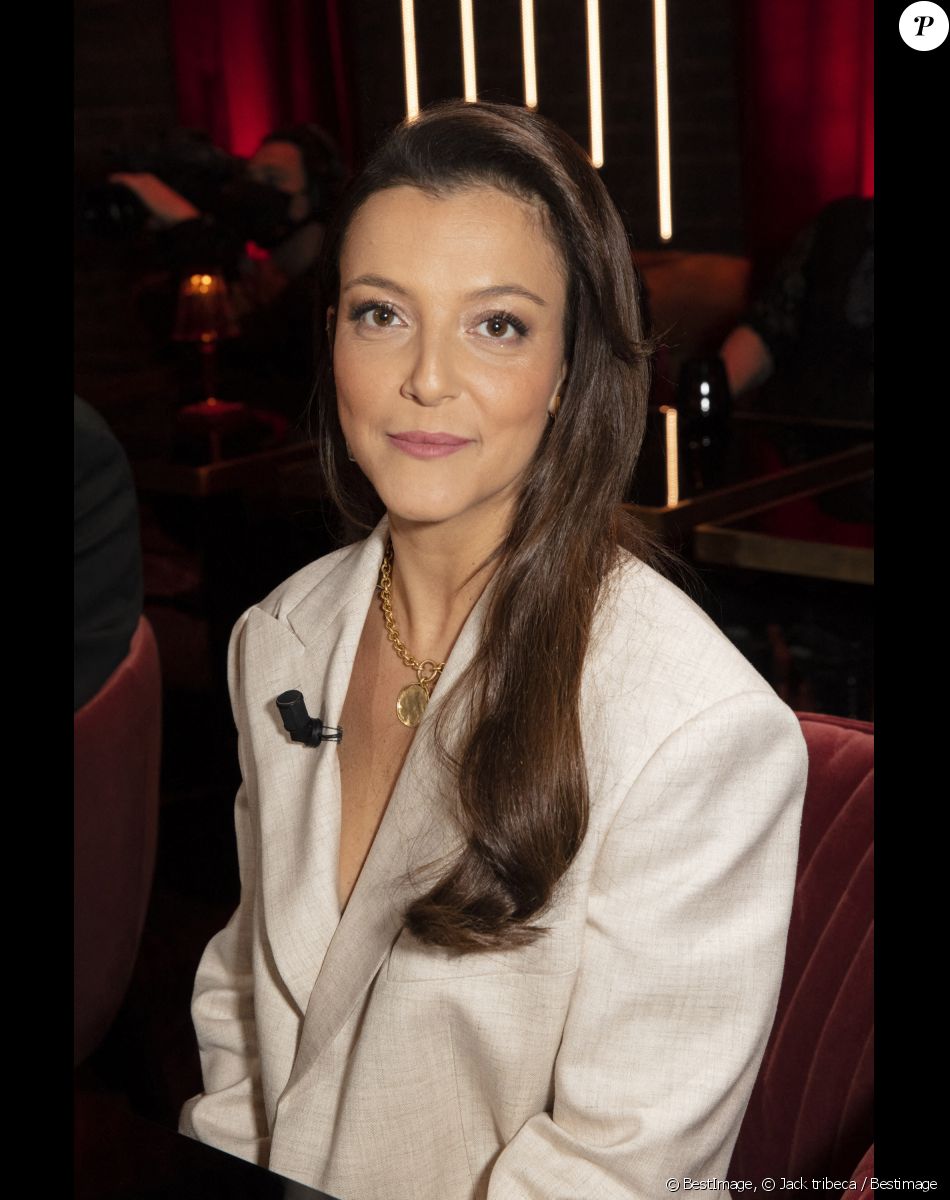 Exclusif - Camille Lellouche (pour son single : " N'insiste pas ") - Backstage de l'enregistrement de l'émission "On Est En Direct" (OEED), présentée par Laurent Ruquier, diffusée sur France 2 le 10 avril © Jack tribeca / Bestimage