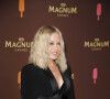 Kylie Minogue au photocall de la soirée "Magnum" lors du 75ème Festival International du Film de Cannes le 19 mai 2022. 