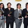 Les Kings of Leon, habillés en Burberry, gagnants  lors des Grammy Awards le 31 janvier 2010