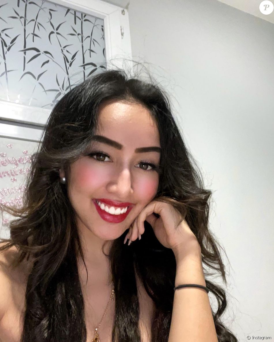 Elsa Gayat Ex candidate De Familles Nombreuses Purepeople Elsa Gayat Ex candidate De Familles Nombreuses Purepeople