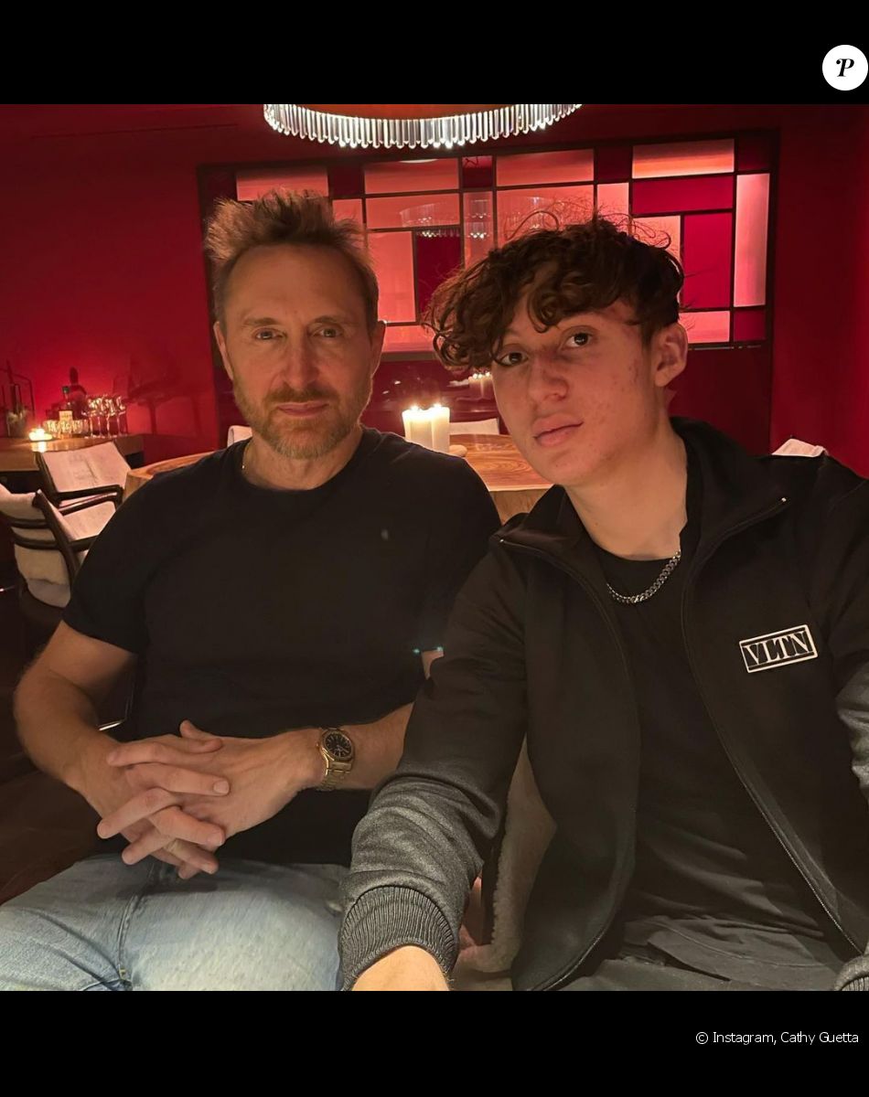 David Guetta et son fils Elvis sur Instagram. Le 27 février 2022.
