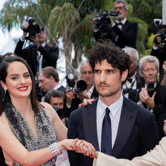 Noémie Merlant, Louis Garrel, Anouk Grinberg - Montée des marches du film " L'Innocent " lors du 75ème Festival International du Film de Cannes. Le 24 mai 2022 © Olivier Borde / Bestimage 