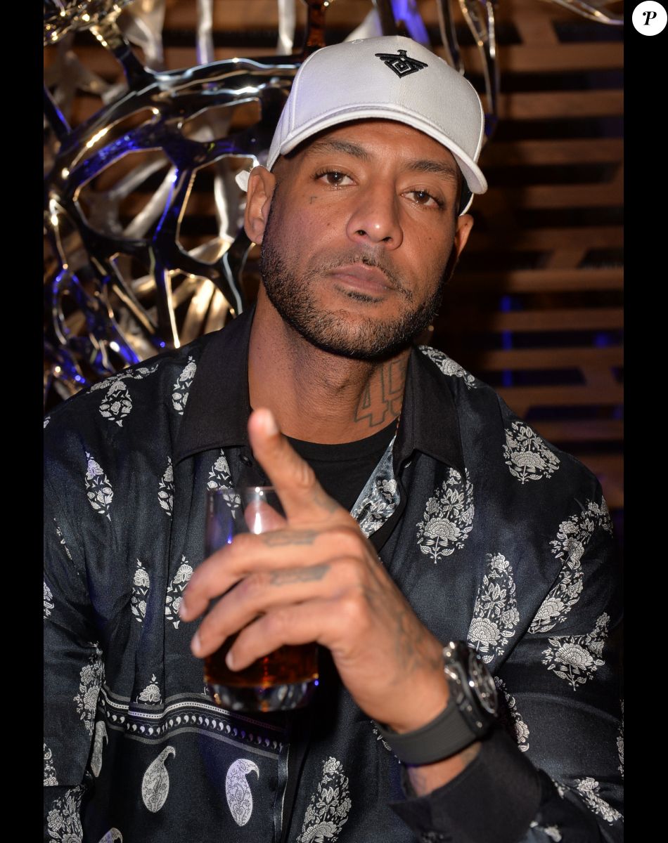 Info - Instagram supprime définitivement le compte du rappeur Booba suivi par 4,6 millions d'abonnés - Booba - People à la soirée "Hublot loves Art" par la marque Hublot à la Fondation Louis Vuitton à Paris. Le 16 décembre 2019 © Veeren / Bestimage