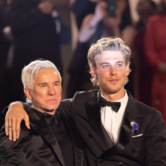 Baz Luhrmann, Austin Butler - Descente des marches du film " Elvis " lors du 75ème Festival International du Film de Cannes, le 25 mai 2022. © Cyril Moreau / Bestimage 