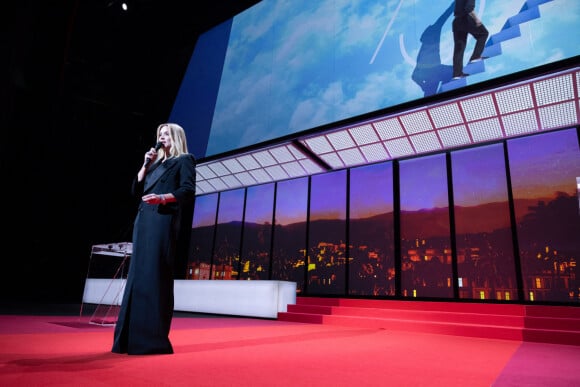 Virginie Efira, maîtresse de cérémonie - Cérémonie de clôture du 75ème Festival International du Film de Cannes. Le 28 mai 2022