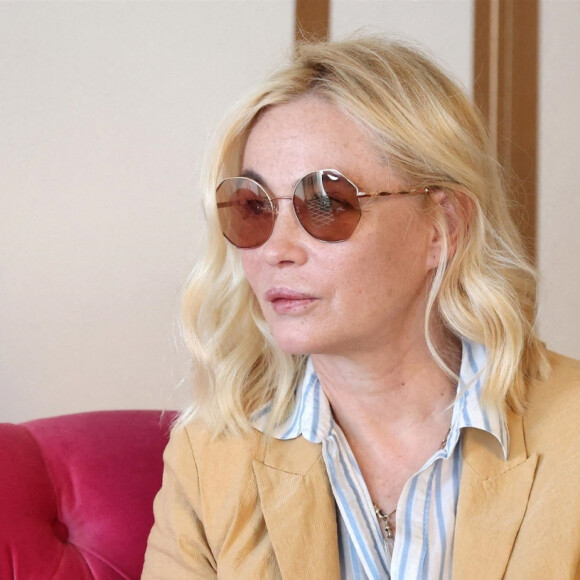 Emmanuelle Béart en interview à l'Hôtel St Georges Lycabette à Athènes. Le 2 avril 2022 