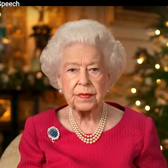 Le discours de Noël 2021 de la reine Elisabeth II d'Angleterre le 25 décembre 2021 au château de Windsor © Youtube via Bestimage