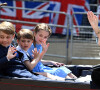 Kate Middleton, duchesse de Cambridge, la princesse Charlotte, le prince George, le prince Louis - Les membres de la famille royale lors de la parade militaire "Trooping the Colour" dans le cadre de la célébration du jubilé de platine (70 ans de règne) de la reine Elizabeth II à Londres, le 2 juin 2022. 