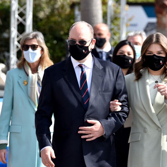 La princesse Caroline de Hanovre, Pauline Ducruet, Marie Chevallier, le prince Albert II de Monaco et Camille Gottlieb (marraine de Monaco One) lors du baptême de la navette Monaco One qui reliera les ports de Monaco et Vintimille, à Monaco, le 8 mars 2021. La navette maritime "Monaco One" ralliera Monaco à Vintimille en dix minutes. © Bruno Bebert/ PRM / Bestimage 