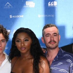 Mathieu Petit Bonnefond, Julie de Bona, Axel Auriant, Fatou Kaba, Xavier Legrand, Corinne Masiero (présidente du jury), Louis-Julien Petit et Naidra Ayadi au photocall du jury de la première édition du film de demain (FFD) au Ciné Lumière de Vierzon le 2 juin 2022. © Coadic Guirec / Bestimage 