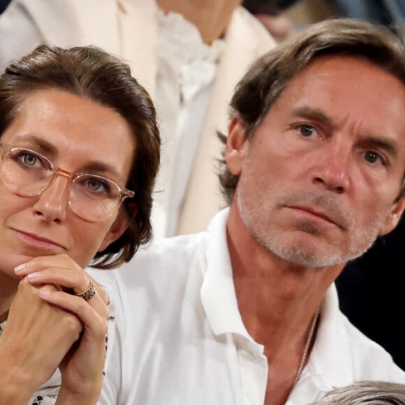 Anne-Claire Coudray et son époux Nicolas Vix en tribune (jour 13) lors des Internationaux de France de Tennis de Roland Garros 2022 à Paris, France, le 3 juin 2022. © Dominique Jacovides/Bestimage