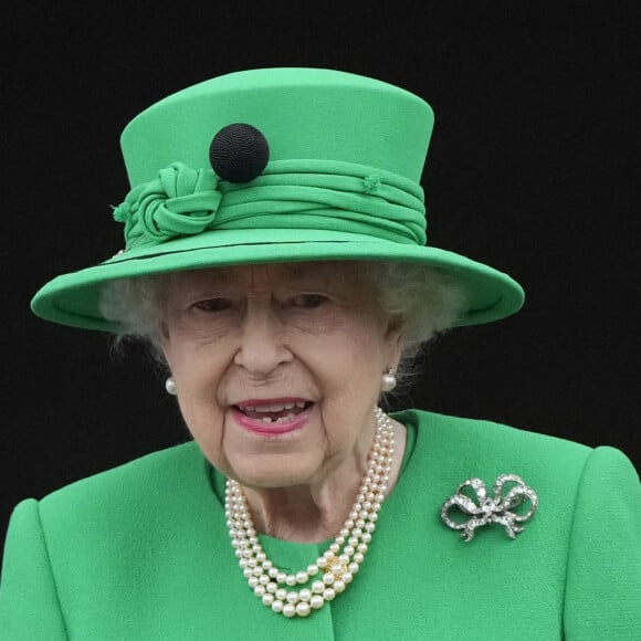 La reine Elisabeth II - La famille royale d'Angleterre au balcon du palais de Buckingham, à l'occasion du jubilé de la reine d'Angleterre.