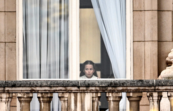 La princesse Charlotte - La famille royale d'Angleterre au balcon du palais de Buckingham, à l'occasion du jubilé de la reine d'Angleterre. Le 5 juin 2022