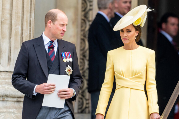 Le prince William, duc de Cambridge, et Catherine (Kate) Middleton, duchesse de Cambridge - Les membres de la famille royale et les invités lors de la messe célébrée à la cathédrale Saint-Paul de Londres, dans le cadre du jubilé de platine (70 ans de règne) de la reine Elisabeth II d'Angleterre. Londres