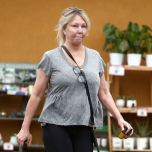 Exclusif - Heather Locklear a acheté des vitamines dans une pharmacie de Los Angeles.