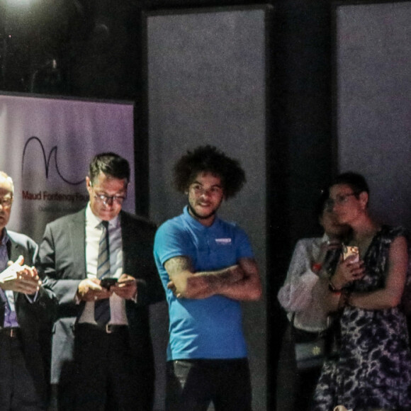 Exclusif : Franck Dubosc et Maud Fontenoy, ambassadrice auprès du ministère de l'Education Nationale et de la Jeunesse, pour l'éducation à la mer et les Classes de mer lors de la remise des prix de la Maud Fontenoy Foundation et de la mission "Classes de mer" à l'occasion de la Journée Mondiale des Océans à l'aquarium du Trocadéro à Paris, France, le 7 juin 2022. © Stéphane Lemouton/Bestimage