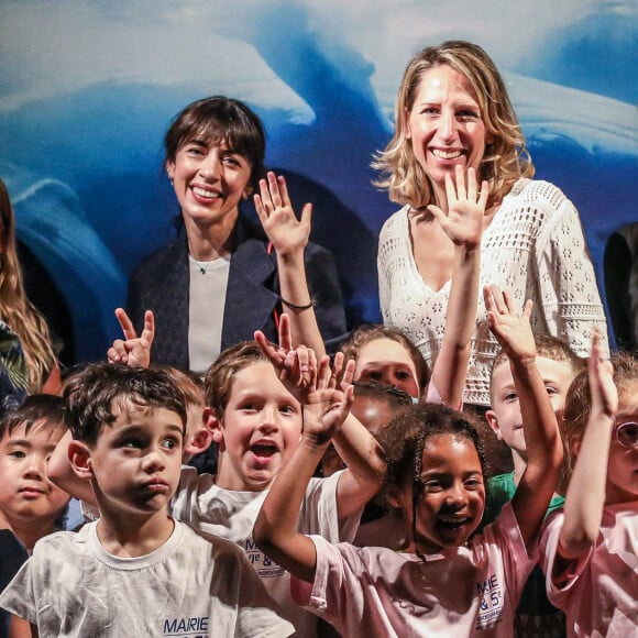 Exclusif : Nolwenn Leroy, Maud Fontenoy, ambassadrice auprès du ministère de l'Education Nationale et de la Jeunesse, pour l'éducation à la mer et les Classes de mer et Léa Elui lors de la remise des prix de la Maud Fontenoy Foundation et de la mission "Classes de mer" ouverture à l'occasion de la Journée Mondiale des Océans à l'aquarium du Trocadéro à Paris, France, le 7 juin 2022. © Stéphane Lemouton/Bestimage