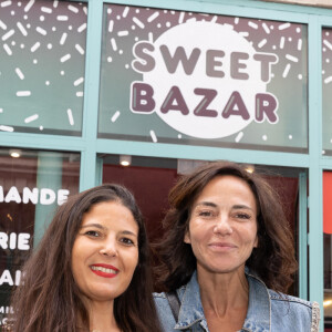 Exclusif - Leslie Sawicka (Directrice du musée de l'illusion et de sweet bazar ) et Sandra Sisley - Soirée "Just an Illusion" au musée de l'Illusion à Paris le 8 juin 2022. Vous allez rétrécir, marcher au plafond ou flotter dans l'espace.... Une expérience inédite dans un monde où tout est possible. Hier soir, S. Sisley et son équipe de l'agence Sandra and Co réunissaient le tout Paris pour un moment fascinant au coeur du musée des illusions ou tous vos sens sont chamboulés. Une soirée sous le signe du rêve et de l'utopie, pour célébrer cet évènement. Au Musée de l'Illusion, on y vient pour s'amuser, découvrir et surtout laisser grandir en nous cette envie d'être émerveillé. © Jérémy Melloul/Bestimage