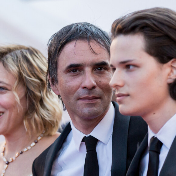 Samuel Benchetrit et son fils Jules - Montée des marches du film "Carol" lors du 68 ème Festival International du Film de Cannes, à Cannes le 17 mai 2015.