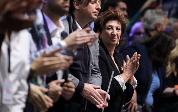 Exclusif - Françoise Noguès, mère de Emmanuel Macron - Le président de la République française et candidat du parti centriste La République en marche (LREM) à la réélection, a effectué son premier grand meeting de campagne au Paris le Défense Arena à Nanterre le 2 avril 2022