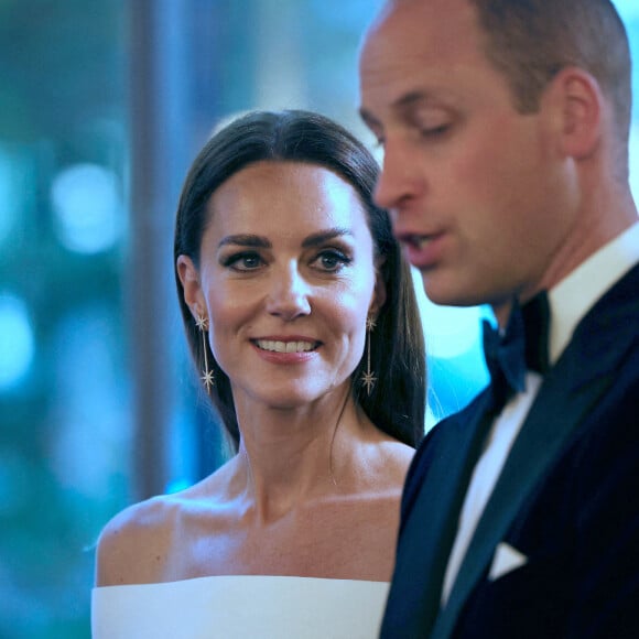 Le prince William, duc de Cambridge, et Catherine (Kate) Middleton, duchesse de Cambridge, à la première du film "Top Gun: Maverick" au cinéma Odeon, Leicester Square à Londres, le 19 mai 2022. 