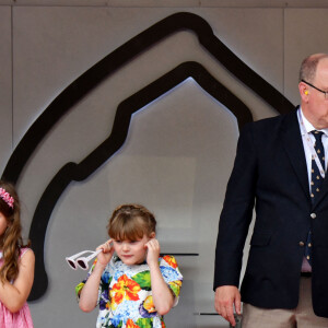 Le prince Albert de Monaco, la princesse Gabriella de Monaco, India Casiraghi et le prince Jacques de Monaco - Podium du Grand Prix de Monaco de F1. Mai 2022. © Bruno Bebert/Bestimage
