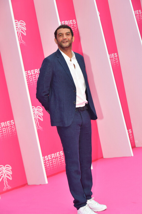 Ramzy Bedia lors du photocall de la soirée de clôture de la 2ème édition du "Canneseries" au palais des Festivals à Cannes, France, le 10 avril 2019. © Rachid Bellak/Bestimage 