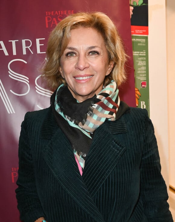 Exclusif - Corinne Touzet - Inauguration du théâtre de Passy lors du spectacle Joséphine B à Paris le 8 novembre 2021. © Coadic Guirec/Bestimage
