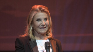 Sheila en deuil : elle rend un vibrant hommage à son ex-mari Yves Martin