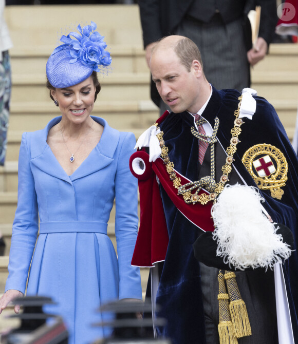 Le prince William, duc de Cambridge, et Catherine (Kate) Middleton, duchesse de Cambridge, lors de la cérémonie de l'ordre de la Jarretière à la chapelle Saint-Georges du château de Windsor. Cette année pour la première fois Camilla Parker Bowles, duchesse de Cornouailles, a été investie comme nouveau chevalier de l'ordre de la Jarretière par la reine et a pu participer à la procession au côté du prince Charles. Londres, la 13 juin 2022. 