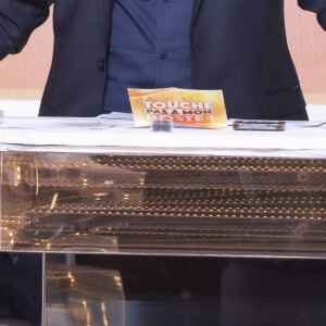 Exclusif - Cyril Hanouna - Enregistrement de l'émission "TPMP (Touche Pas à Mon Poste)", présentée par C.Hanouna et diffusée en direct sur C8 le 15 juin © Jack Tribeca / Bestimage  Exclusive - No Web No Blog pour Belgique et Suisse