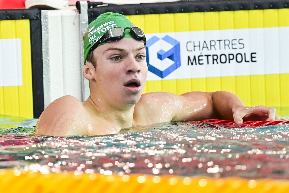 Photo : Leon Marchand (Fra) - Finale 200m 4 Nages Messieurs lors des  championnats de France de Natation à Chartres, France, le 20 juin 2021. ©  Jean-Baptiste Autissier/Panoramic/Bestimage - Purepeople