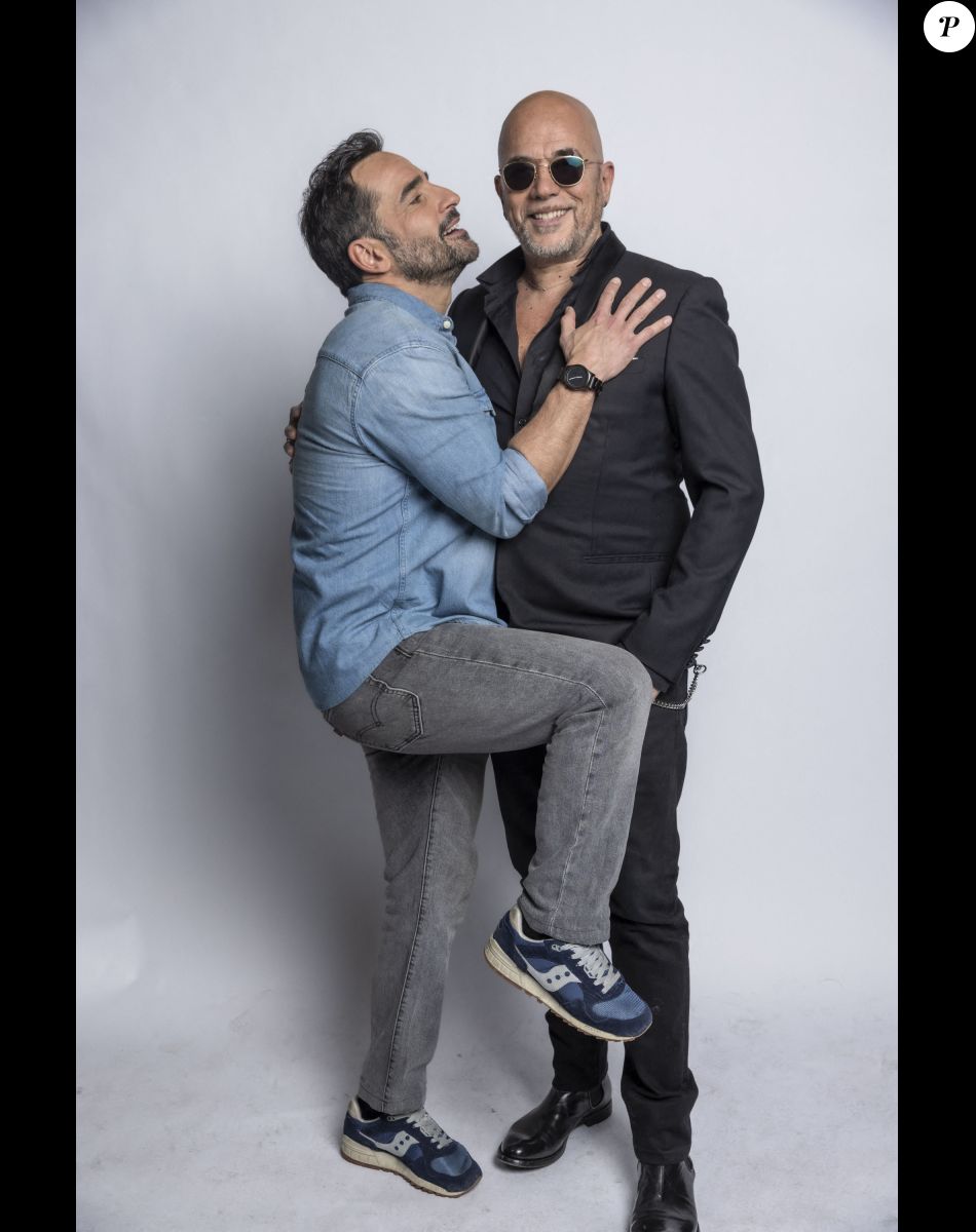 Exclusif - Florent Peyre et Pascal Obispo - Backstage - Enregistrement de l'émission "La Chanson secrète 11" à Paris. © Jacovides-Moreau / Bestimage