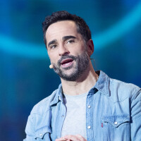 Florent Peyre en couple avec Virginie : première apparition, inédite, de sa sublime compagne !