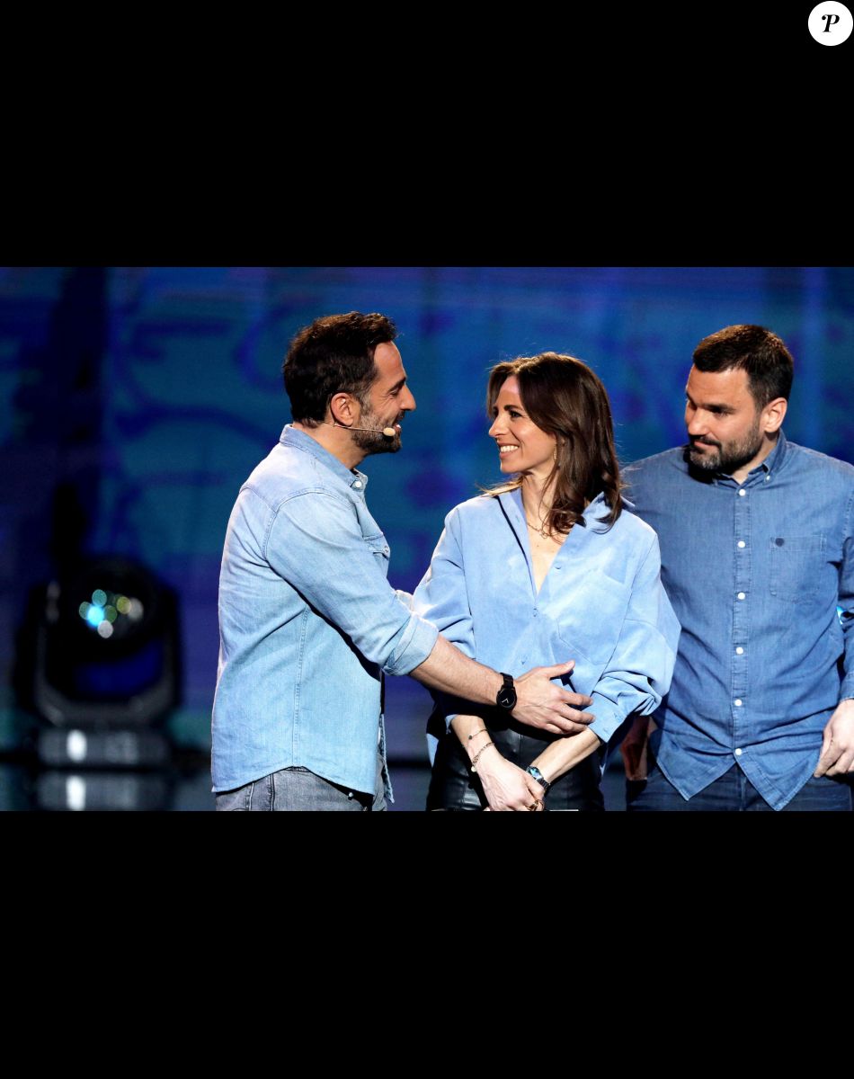 Exclusif - Florent Peyre et sa compagne Virginie Stref - Enregistrement de l'émission "La Chanson secrète 11" à Paris. © Jacovides-Moreau / Bestimage