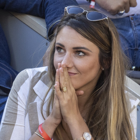 Delphine Wespiser, Miss France - Célébrités dans les tribunes des internationaux de France de Roland Garros à Paris. © Cyril Moreau - Dominique Jacovides/Bestimage