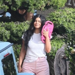 Kylie Jenner à la sortie du restaurant "Nobu" à Los Angeles, le 7 juin 2022.