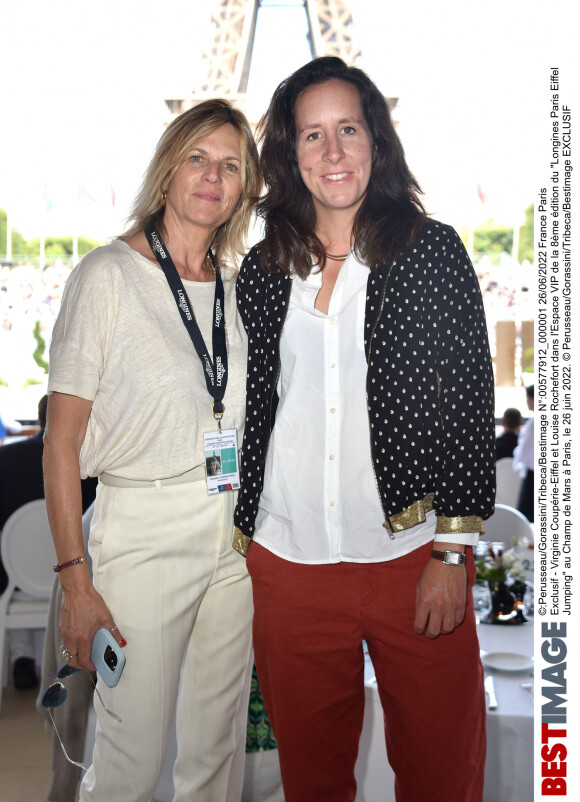 Exclusif - Virginie Coupérie-Eiffel et Louise Rochefort dans l'Espace VIP de la 8ème édition du "Longines Paris Eiffel Jumping" au Champ de Mars à Paris, le 26 juin 2022. © Perusseau/Gorassini/Tribeca/Bestimage