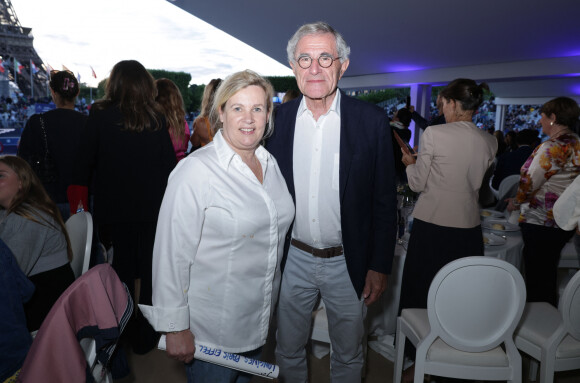 Exclusif - Chef Hélène Darroze et Gérard Mestrallet dans l'Espace VIP de la 8ème édition du "Longines Paris Eiffel Jumping" au Champ de Mars à Paris, le 25 juin 2022. © Perusseau/Gorassini/Tribeca/Bestimage