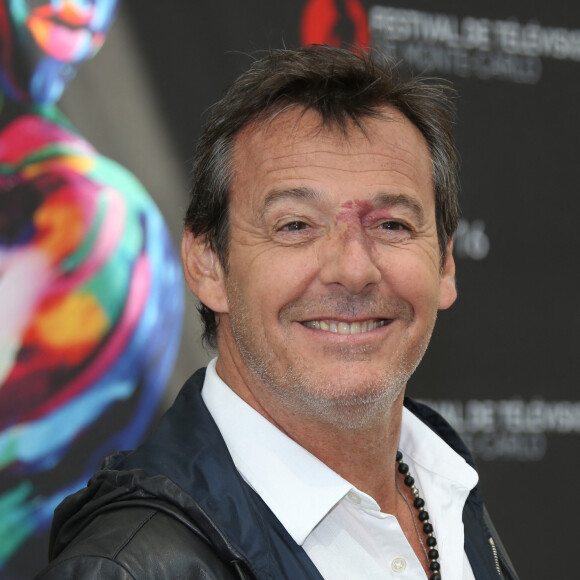 Jean-Luc Reichmann lors du photocall pour "Les douze coups de midi" lors du Festival de Télévision de Monte Carlo le 13 Juin 2016. © Denis Guignebourg/BestImage